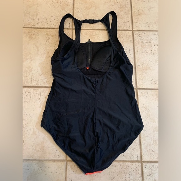 Roots Black & Coral Zip-Front One-Piece Swimsuit - Size 16 - Picture 6 of 8